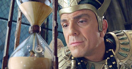 电影《蓝精灵》大反派"格格巫"确定配音人选