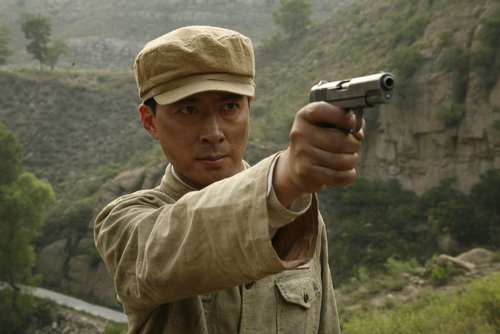 《尖刀》北京台热播 于洋绝地厮杀戏精彩(图)