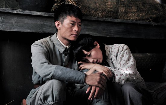 由王雷,马苏(微博),李健等实力派演员主演的抗战大戏《中国骑兵》正在
