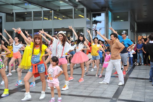 >> 文章内容 >> 2015关于快闪活动方案范文 危机2015关藏族什么事答