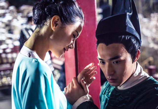 英达监制电影《深宫遗梦》虐爱预告阵痛来袭