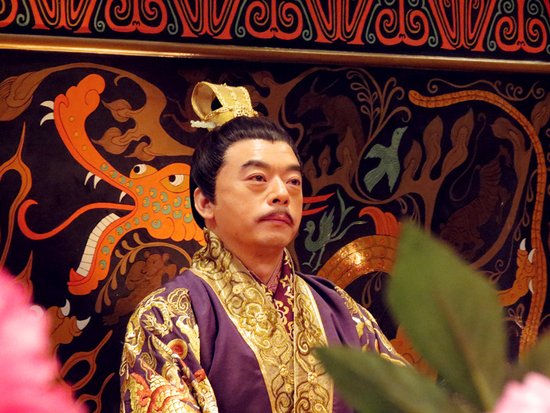 电视剧版《画皮2》将播 贺生伟变身温情版皇帝