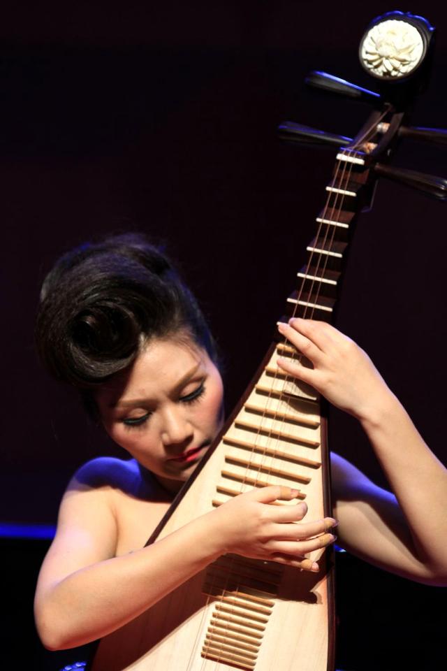 琵琶名家赵洁全国巡演奏响武汉 演绎最新作品