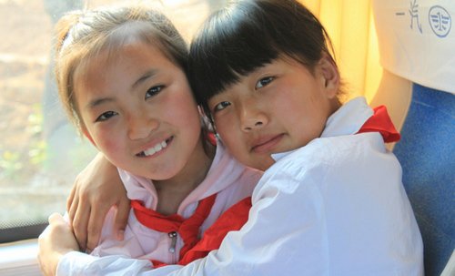 春暖圆梦北京——秦皇岛光明爱心孤儿院六一节之旅爱心活动