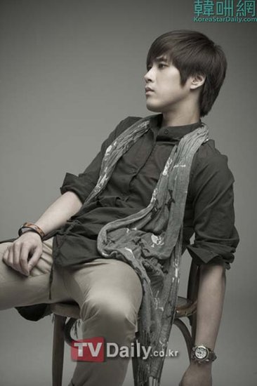 20110527sgwannabe蔡东河自缢身亡警方尸检无他杀痕迹29日入殓p24