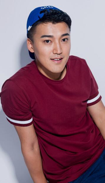 先锋之那时青春横店热拍王帅再演军旅题材