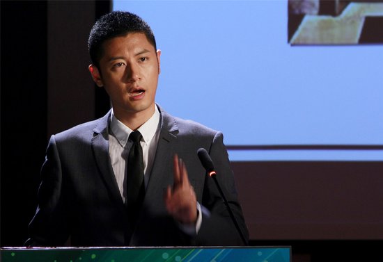 精英创业男郑海潮