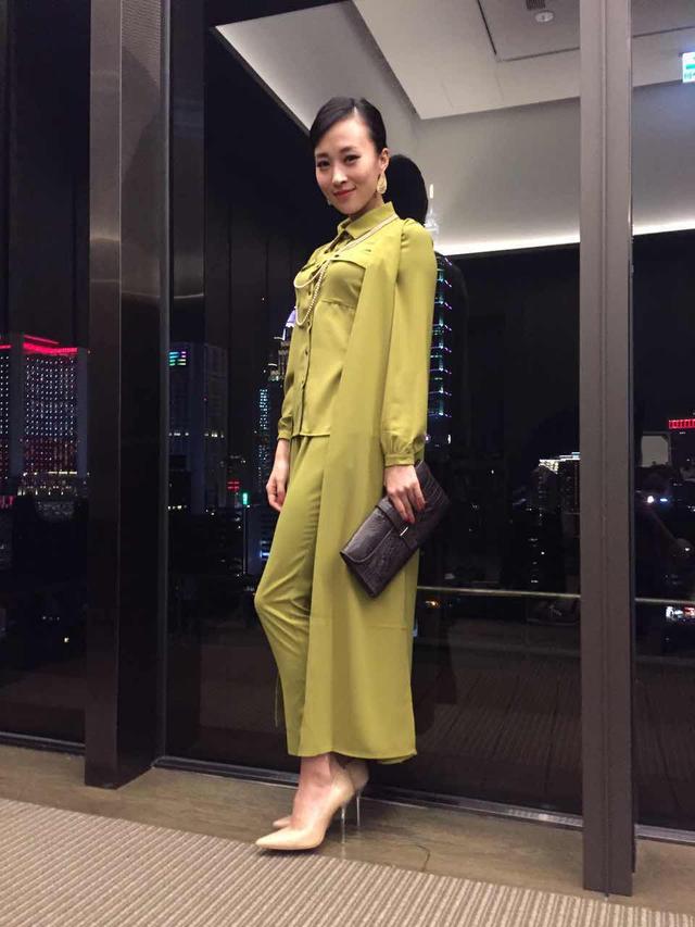 《吃吃的爱》上映 仇佩佩荧幕首秀化身经纪人