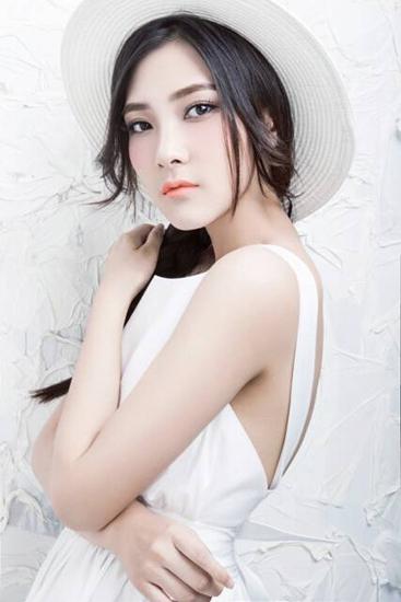 《不一样的美男子》插曲蹿红 王聃葳唱而优则演