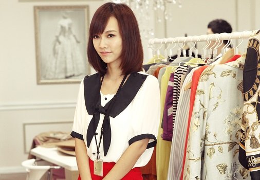 娱乐急先锋主持关关