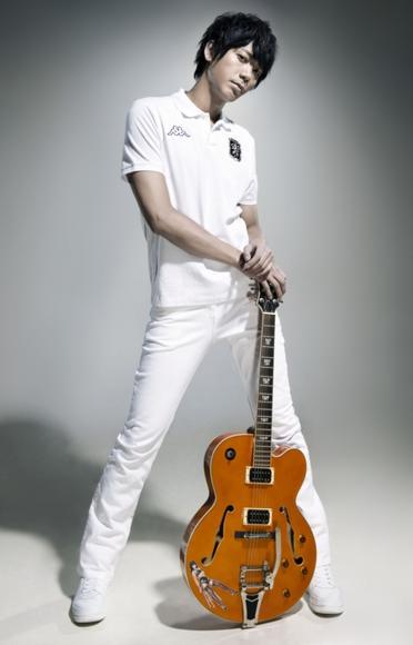 03月23日 苏见信再度帮唱《歌手3》 疑为加盟第四季预热