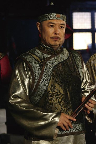 《黄梅戏宗师传奇》将播 张铁林再演皇帝被折服