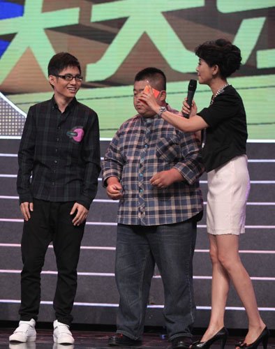 石头首唱新歌 《又见我的爱人》向邓丽君致敬