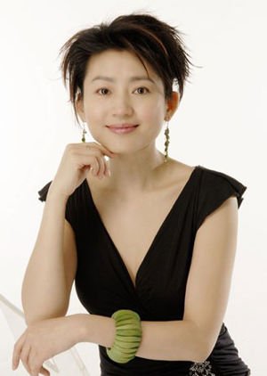 小崔《亮相》做微软广告小丫"下厨"东北乱炖