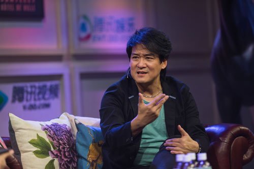 《大牌驾到》将迎来歌坛"常青树"周华健,节目现场,与主持人华少敞开