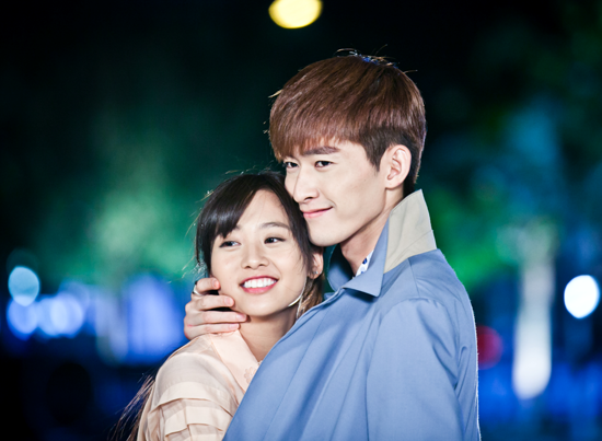 《不一样的美男子》剧照腾讯娱乐讯汇聚了张翰,吴映洁(微博)(微信号