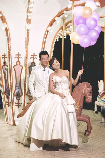 《咱们结婚吧》票房破两亿 郑恺遇爱迟疑惹人怜