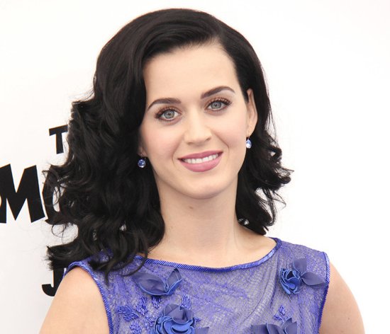 [ 导读]凯蒂·佩里(katy perry)已经提前公布了新专辑《prism》的首支