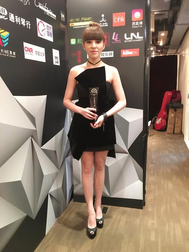 贝贝秦晓林香港获奖 嗨唱九龙湾