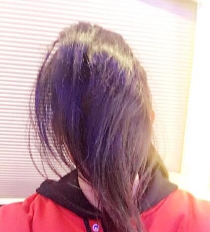 tfboys王源晒"长发"遮脸照:主要看气质