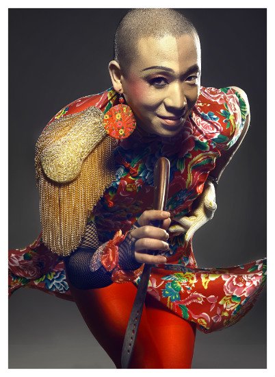 近日,素有"最风骚摇滚乐队"之称的"二手玫瑰"结束了为期6天的港台巡演