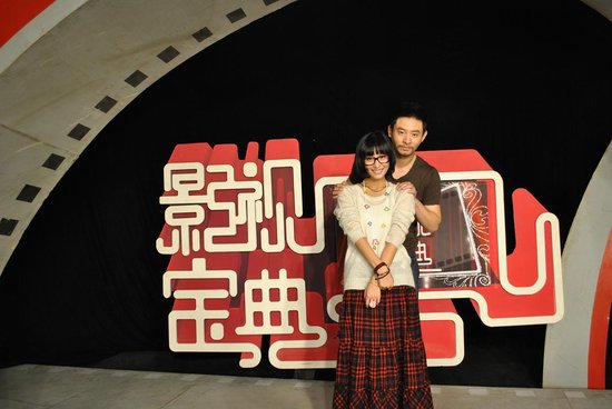 叶鹏韩晓做客《影视宝典》 大谈《大掌柜》趣事_娱乐_腾讯网