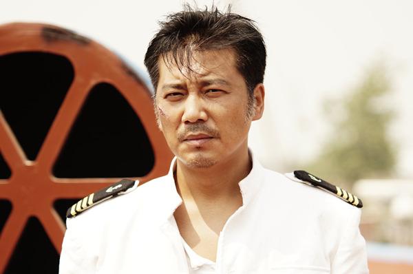 《劫中劫》卫视开播 任山演绎海上风云传奇