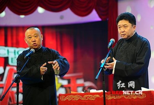 欢乐喜剧人播出时间人_欢乐喜剧人1_欢乐喜剧人6人小品剧本