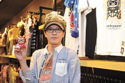 五月天阿信与艺术家不二良合开咖啡店(图)