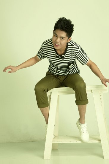 [音乐频道]孙子涵全新专辑《毕业声》 诠释90后新好学生