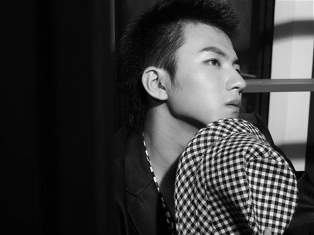 谭学亮成允儿新玩伴武神赵子龙新角色曝光