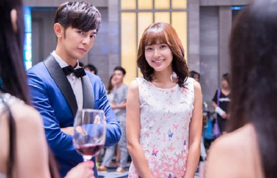 郑罗茜《寻找北极光》 尼坤汪东城争当"护法"