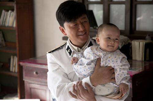 [电视新闻]《父母爱情》将播 郭涛任务升级带五个"石头"