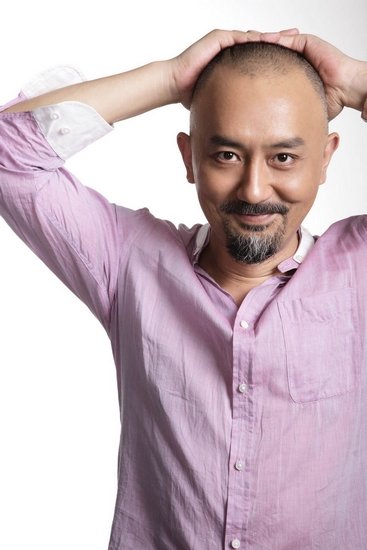凭借几部大片——《让子弹飞》《狄仁杰之通天帝国》《孔子》脱颖而出