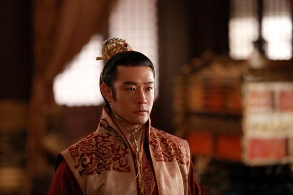 正在横店紧张拍摄中,剧中饰演誉王的"古装男神"黄维德尽展一流演技