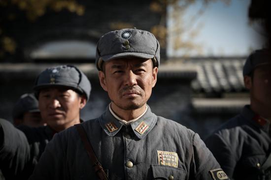 敖杨加盟我的特一营化身硬汉霸气十足