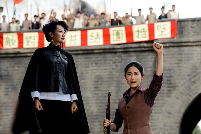 《来势凶猛》制片人开玩笑过火 惹许晴粉丝发难