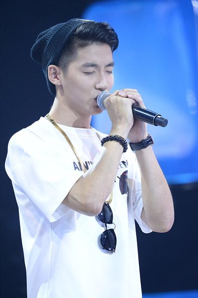 综艺综合新闻资讯 《中国好男儿》贾征宇:东北男孩也能灵致出彩