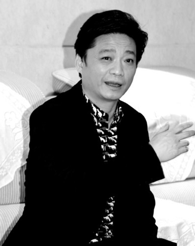 崔永元为周立波说话:艺人不容易 别以糟蹋为乐