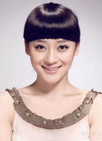 [电视新闻]袁姗姗《春天》再遭吐槽:习惯了 不会怪于正