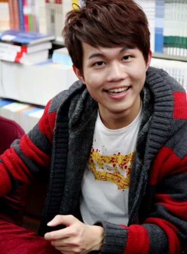 陈琪《娱乐这圈儿》一书难求 神秘嘉宾宁波助签