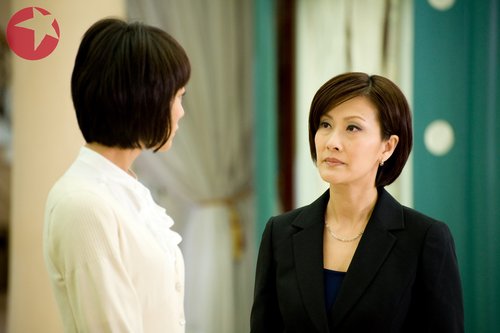 《杜拉拉》透视职场潜规则 热播引热议