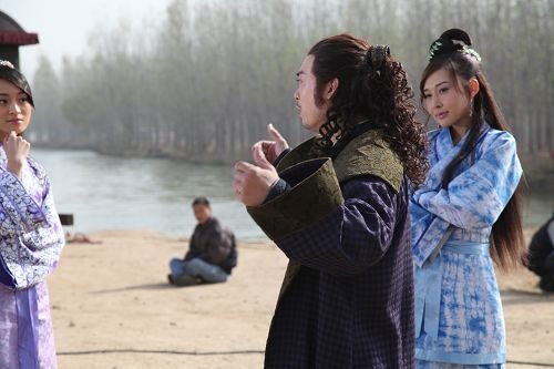 《楚留香新传》热拍 陈美行"拜师"樊少皇