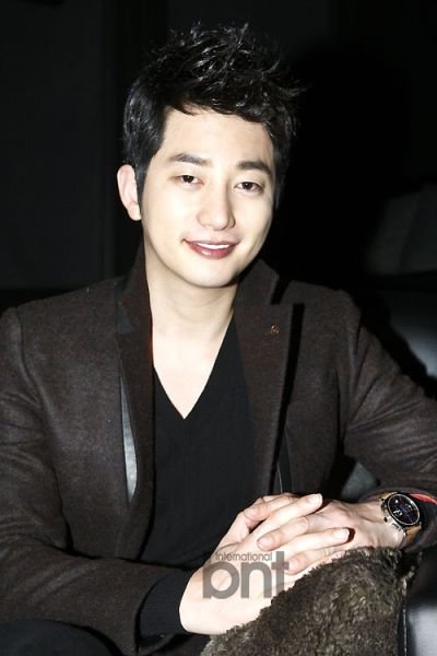 朴施厚前公司否认幕后陷害 称与此案毫无关系