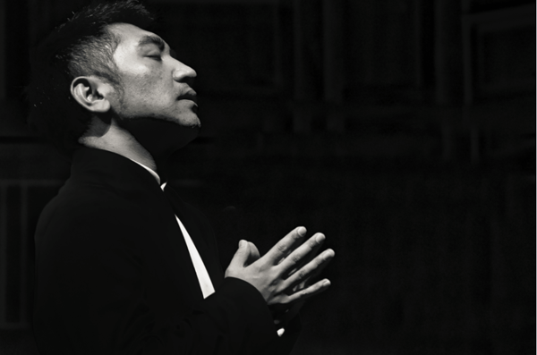 吴彤资料图片 自动播放开关   自动播放 轮回乐队吴彤