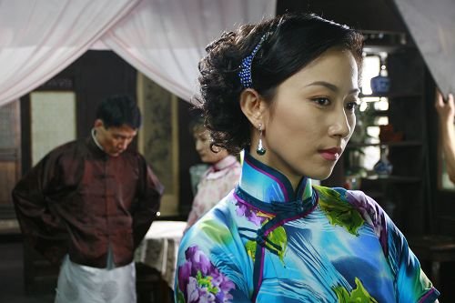 丁柳元想当"好媳妇" 《大宅院》中演活疯女人
