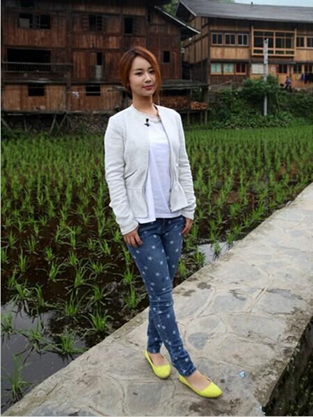 娱乐最新热点新闻杨紫《花样年华》表现出色 笑称因此