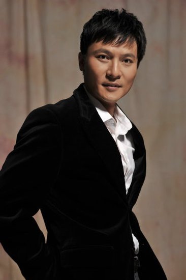 汇集了邢岷山,徐卫,龚蓓苾,王雨等一线实力派演员的电视剧《赵丹》