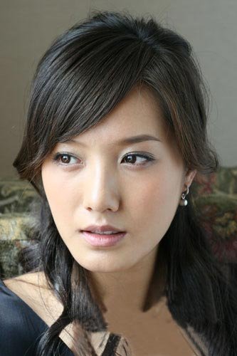 张艺谋被曝秘密再婚 已生三子缘起《幸福时光》