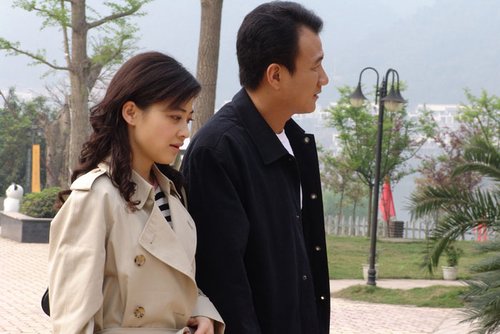 胡军称赞梅婷有安全感岁月里配合默契